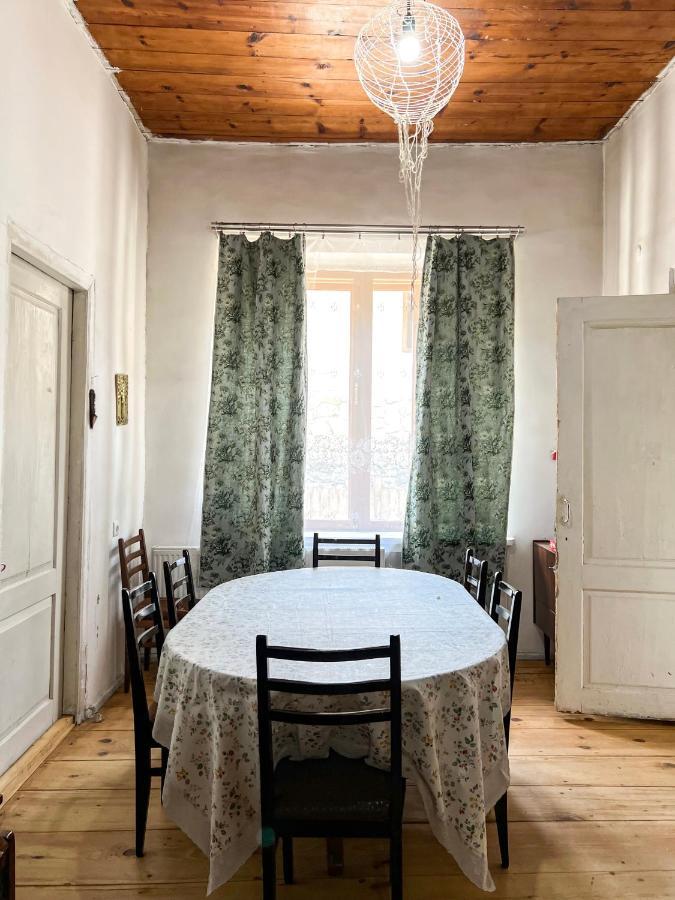 Guest House Svan-Ski Mestia Buitenkant foto